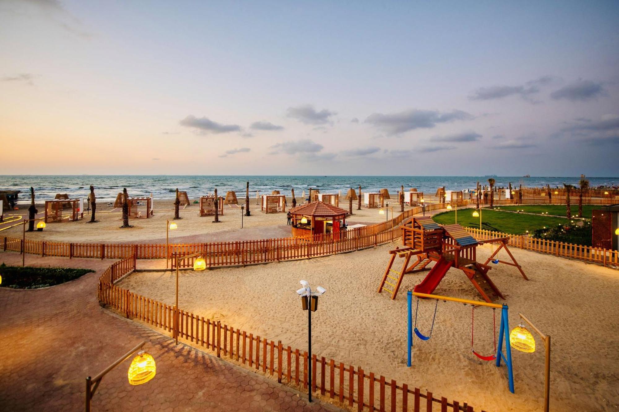 Marom & Port Said
